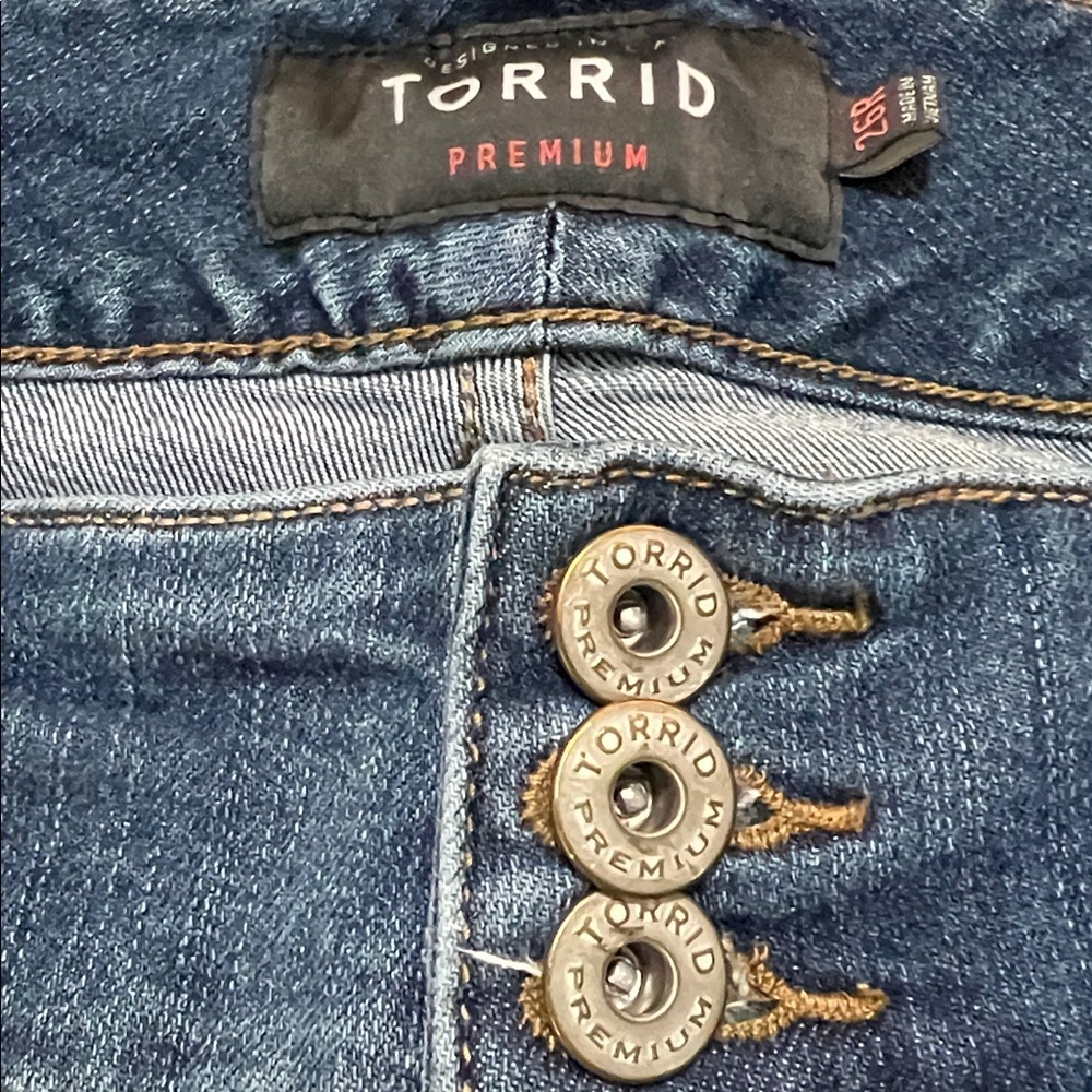 TORRID PREMIUM 👖 Medium Blue Distressed Skinny Jeans - Picture 5 of 8